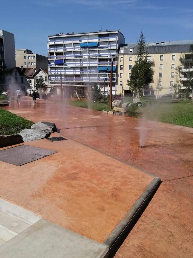 Апартаменти Bienvenue Au Caton Тарб Екстер'єр фото